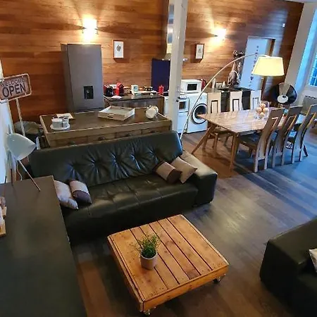 Chocolat Apartment *
